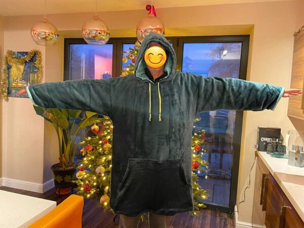 Finish off your Oodie style wearable blanket