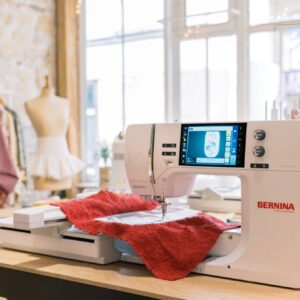 BERNINA 700E PRO